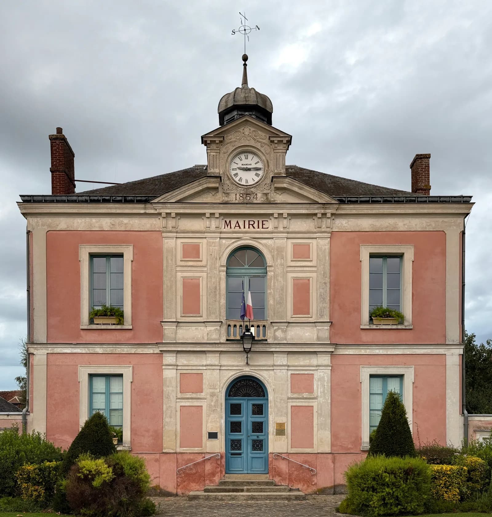Vue de Villeneuve-le-Comte